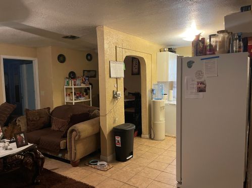 632 5th St, West Palm Beach, FL 33401-4143