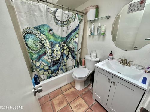 110 Montego Dr, Tucson AZ  85710-1315 exterior