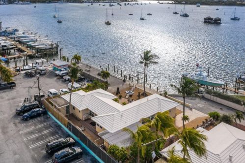 362 25th St, West Palm Beach, FL 33404-4651