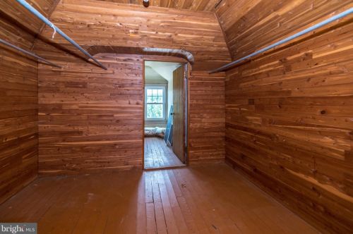 630 Columbia Ave, Lansdale PA 19446-3309 exterior