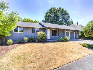 8640 Seminole Trl, Tualatin OR  97062-8126 exterior