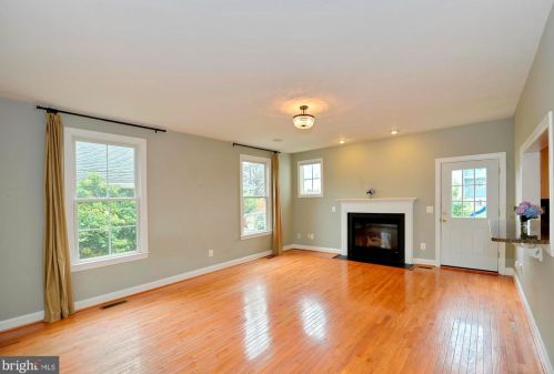 153 Amalfi Ct, Purcellville VA  20132-5816 exterior