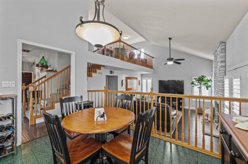 8856 Hiddenspring Way, Elk Grove CA  95758-6153 exterior