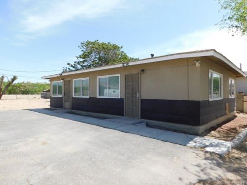 16798 E St, Victorville, CA 92395-2932