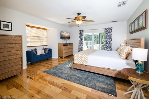 1388 Tahiti Dr, Sanibel FL  33957-2614 exterior