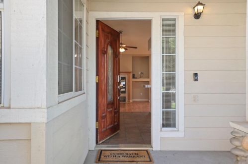 5204 Dolcetto Way, Salida CA  95368-9509 exterior