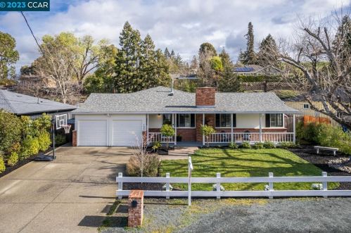 195 Gil Blas Rd, Danville, CA 94526-2813