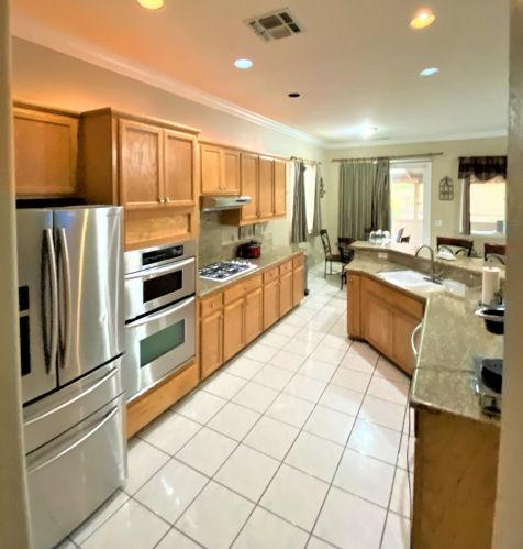 2008 Malcom Way, Modesto, CA 95356-8409