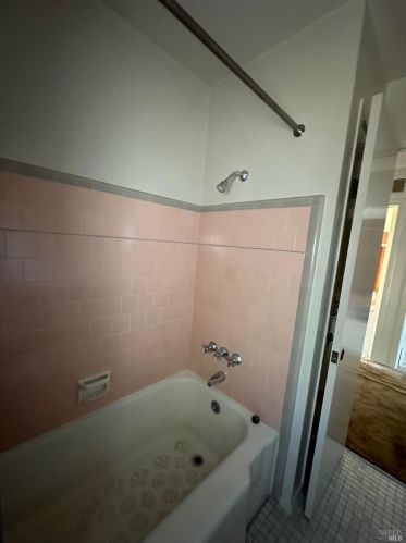 511 Yulupa Ave, Santa Rosa CA  95405-6802 exterior