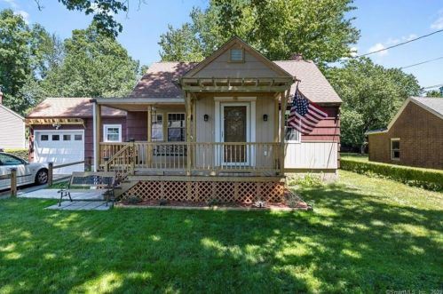 378 Chestnut Hill Ave, Waterbury CT  06704-1616 exterior