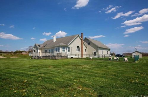 1049 Ekonk Hill Rd, Norwich, CT 06384-1002
