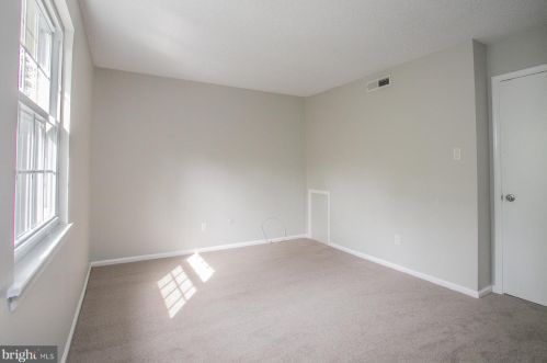 174 Ardwick Ter, Lansdale PA 19446-4925 exterior