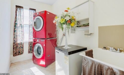 232 Woodland Ave, East Orange NJ  07017-2026 exterior