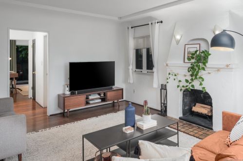 4762 Mountain View Dr, San Diego CA  92116-2250 exterior