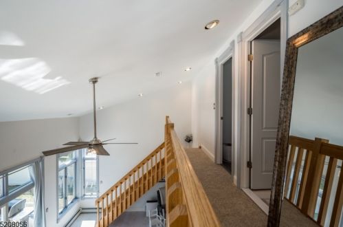 10 Overlook Ave, West Paterson NJ  07424-1917 exterior