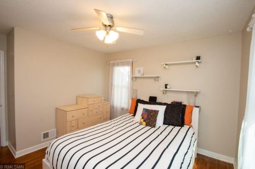 5740 25 Ave, Minneapolis MN 55417-2709 exterior