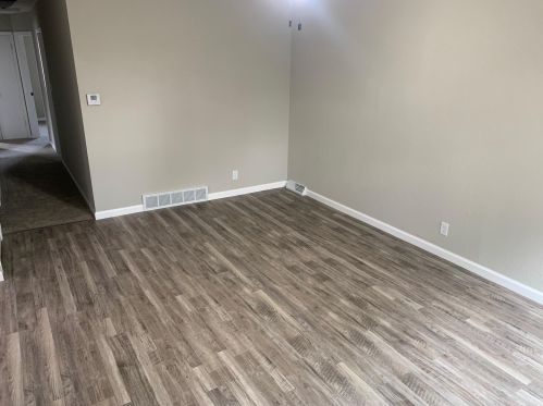 3424 Kennsington Square Rd, Sturtevant, WI 53177-2825
