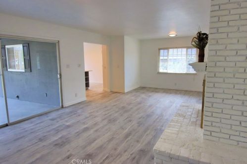 1378 1st Ave, Upland CA  91786-3220 exterior