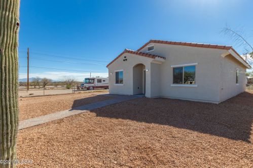 2541 Roadrunner Rd, Tucson, AZ 85746-3845