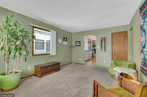 213 27th Ave, Saint Cloud, MN 56301-3843