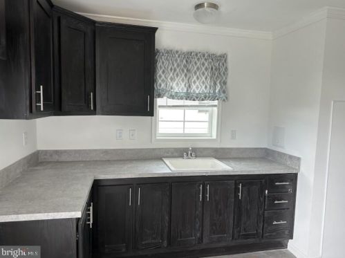 1 Heather Dr, Carlisle PA  17013-9629 exterior