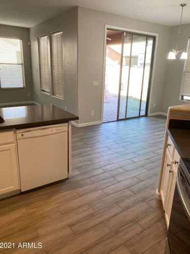 45613 Mountain View Rd, Maricopa AZ  85139-6757 exterior