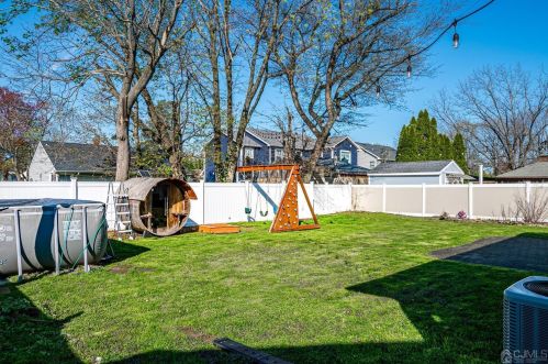 9 Madeline Ave, East Brunswick NJ  08816-3836 exterior