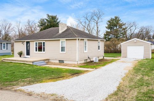 5 Oak Dr, Mount Vernon, OH 43050-1735
