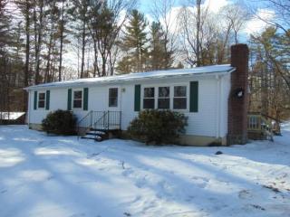 791 Clement Hill Rd, Hopkinton, NH 03229-3318