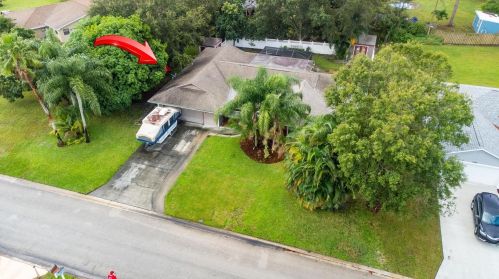1345 21st Pl, Vero Beach, FL 32962-7965