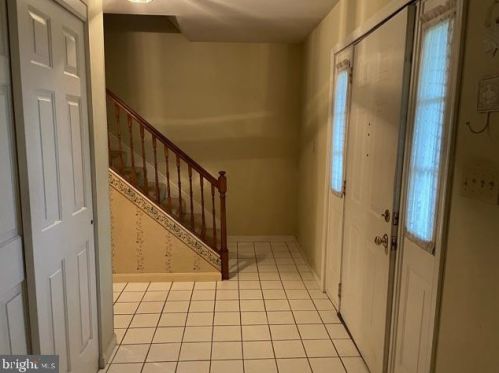 303 Forrest Ave, Shrewsbury PA  17361-1332 exterior