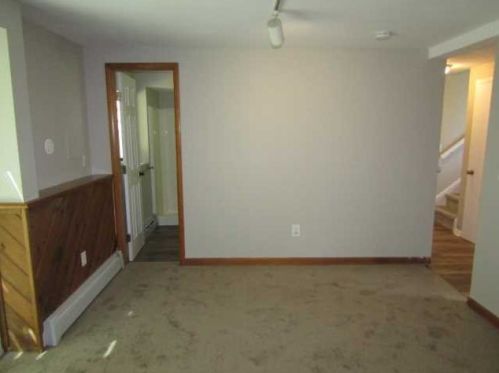 28 Raker Rd, Poughkeepsie NY  12603-5632 exterior