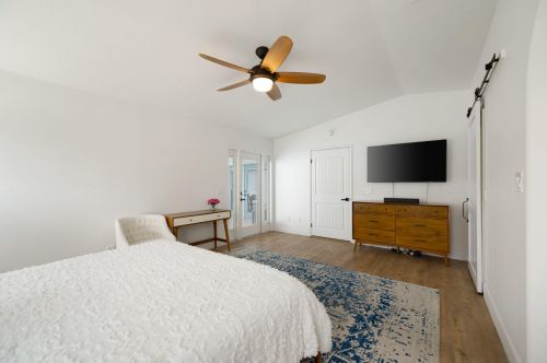 54404 Avenida Madero, La Quinta CA  92253-3620 exterior
