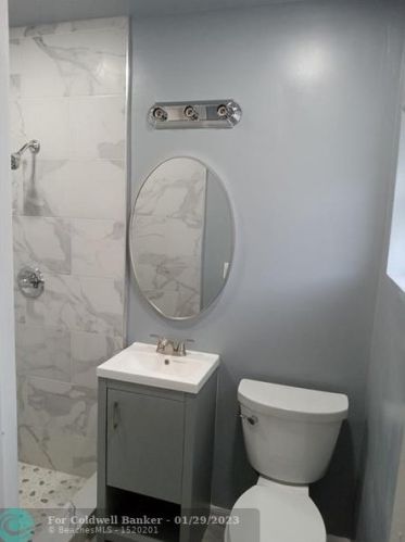 202 2nd Ter, Dania Beach FL  33004-4008 exterior