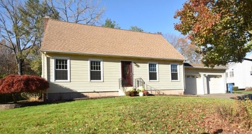 37 Violet Dr, Bristol, CT 06010-7961