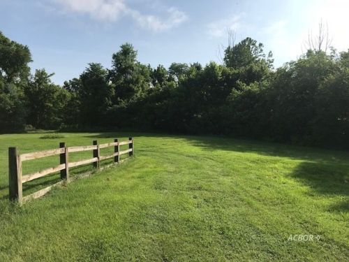 479 Lake Hope Dr, Nelsonville, OH 45764-9707
