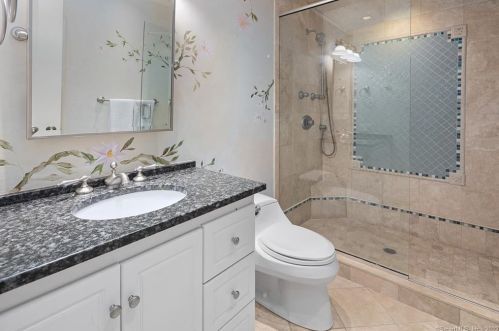 24 Surrey Dr, Norwalk CT  06851-3224 exterior