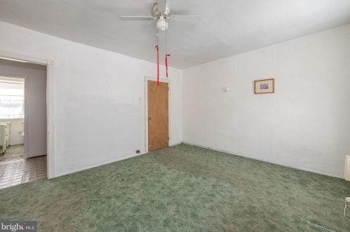 1424 Jackson St, Philadelphia PA 19145-3617 exterior