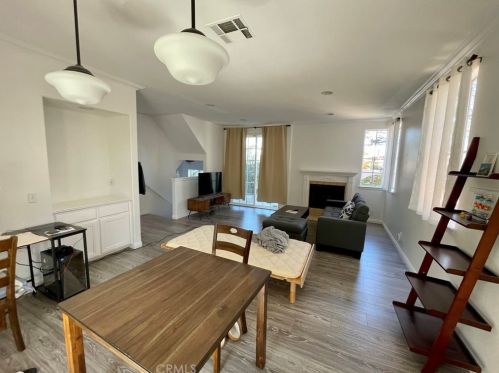 2314 241st St, Lomita, CA 90717-1007