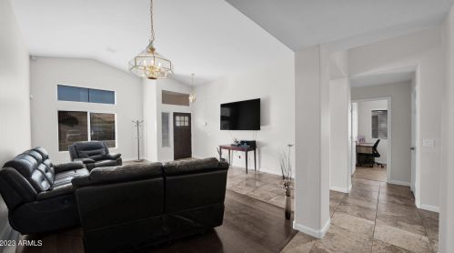 10402 Sunflower Pl, Avondale AZ  85392-4446 exterior