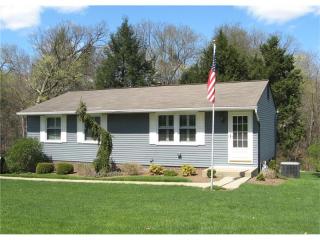 1519 Madsen Dr, Glenshaw PA  15116-2505 exterior