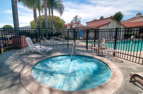 11816 Bernardo Ter, San Diego CA  92128-1920 exterior