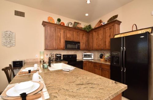 7621 Dixileta Dr, Scottsdale AZ exterior