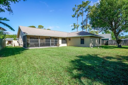 14238 Horseshoe Trce, West Palm Beach, FL 33414-8212