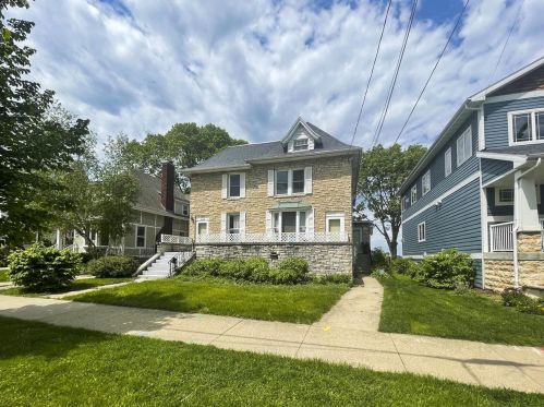 1022 Sherman Ave, Madison WI  53704-4233 exterior