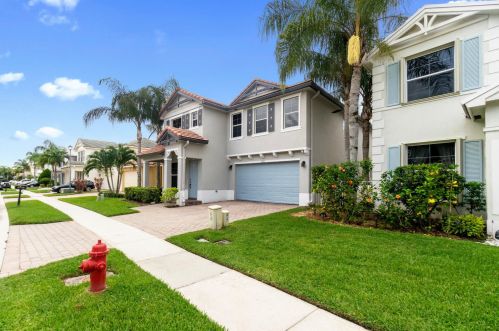8718 Tally Ho Ln, West Palm Beach, FL 33411-4541