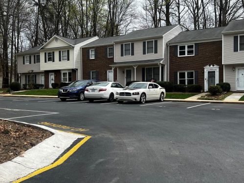 4207 Baylor St, Greensboro NC  27455-2560 exterior