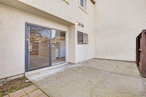 1737 Las Raposas Ct, Santa Rosa CA  95409-3417 exterior