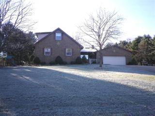 11830 Eldorado Cir, Hartville, OH 44632-9105