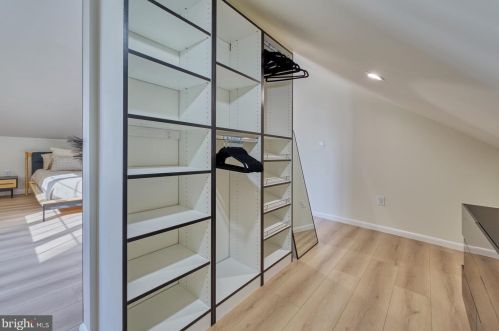 40280 Spectacular Bid Pl, Leesburg VA  20176-7173 exterior